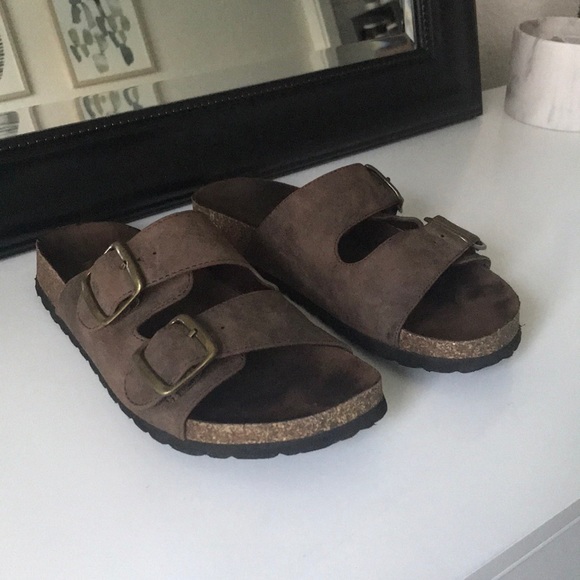 White Mountain Shoes - White Mt. Sandals (Birkenstock Style)